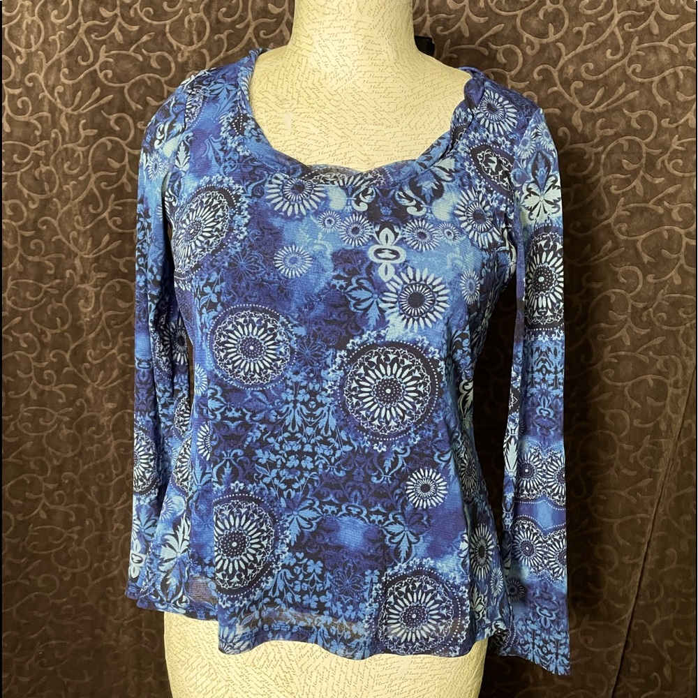 Access by Liz Claiborne Nylon  Navy BohoFitted Top